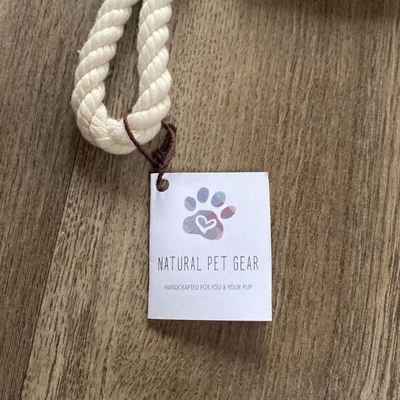 NEW Wiggly Woos Cotton Rope Dog Leash | Natural Cotton & Brass | 6 ft Length - Picture 2 of 7